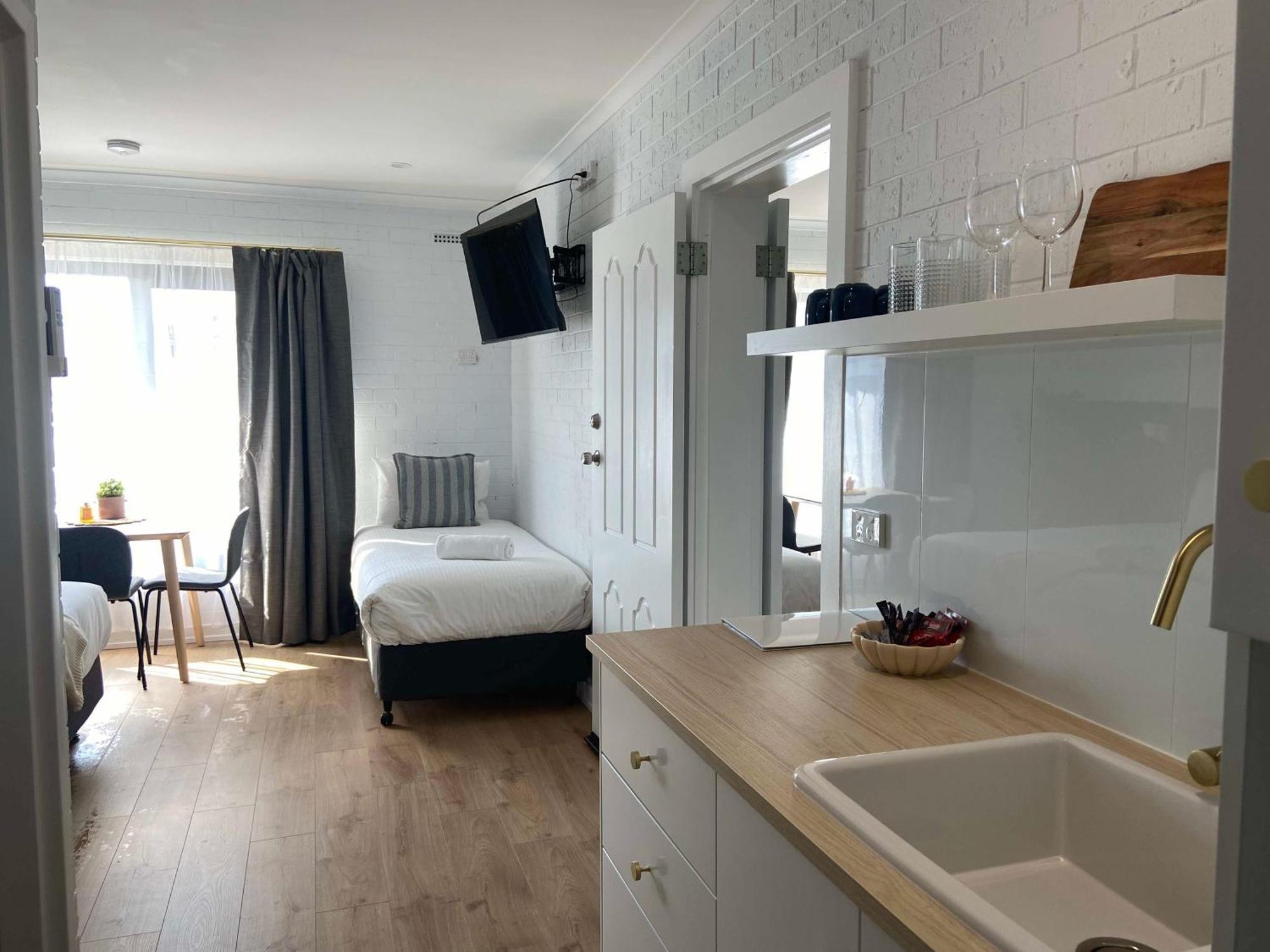 Panco Victor Harbor Motel ภายนอก รูปภาพ